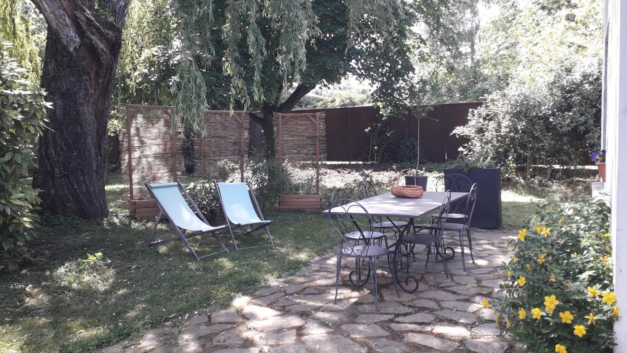 L' Abri Du Saule Vila Aussillon Exterior foto
